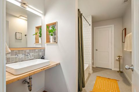 Tiny photo for 618 Denson DR, Austin, TX 78752 (MLS # 7417758)