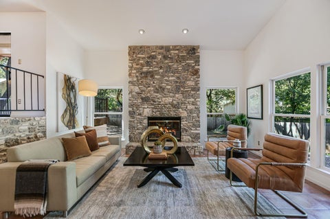Photo of 11202 Oak View DR, Austin, TX 78759 (MLS # 9335277)