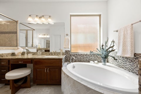 Tiny photo for 5705 Lipan Apache BND, Austin, TX 78738 (MLS # 3653482)