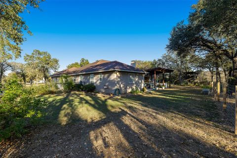 A home in La Grange