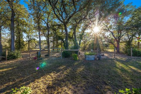 A home in La Grange