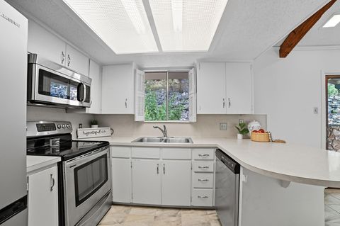 Tiny photo for 6321 Lakewood DR, Austin, TX 78731 (MLS # 1316193)