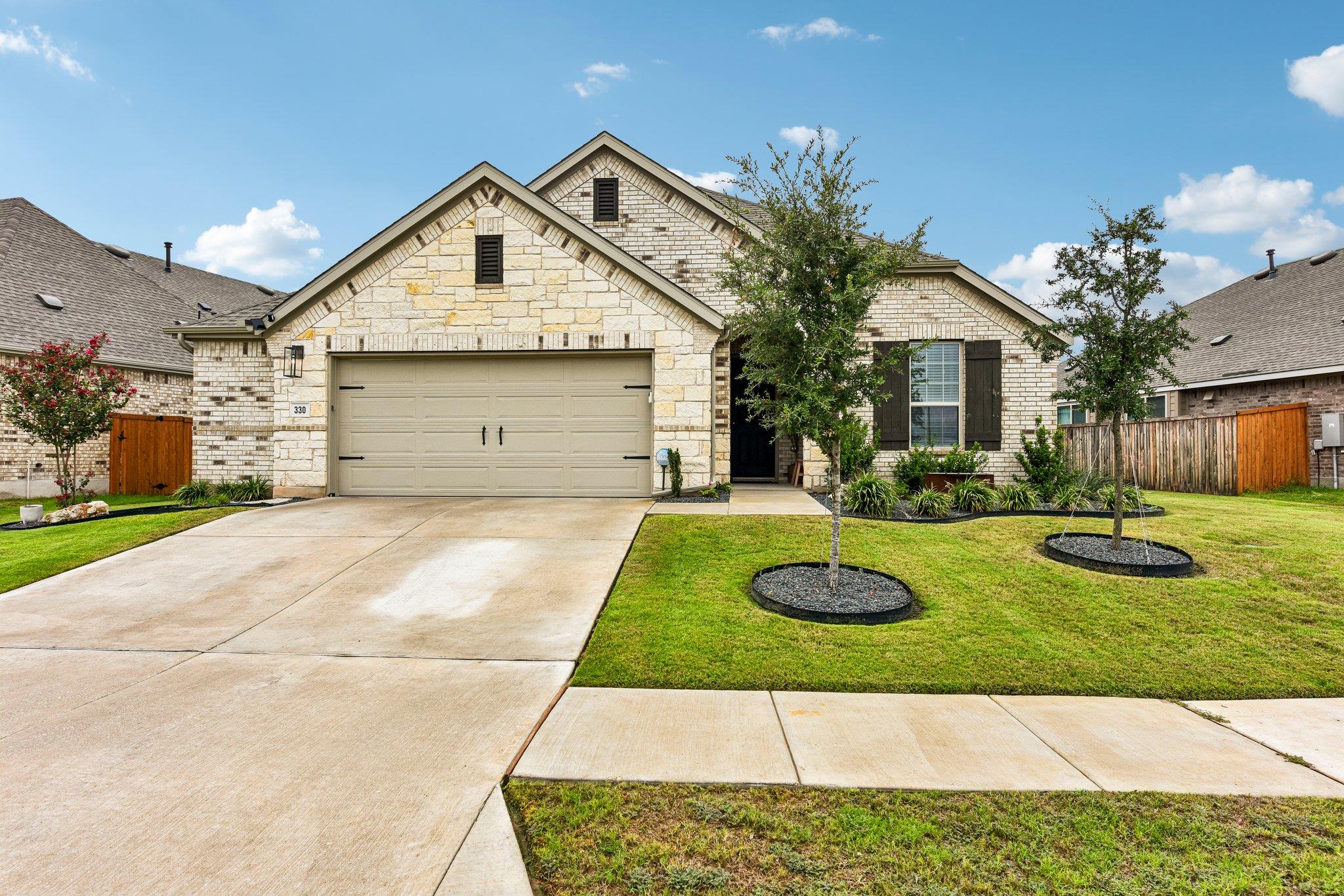 330 Bay Breeze DR