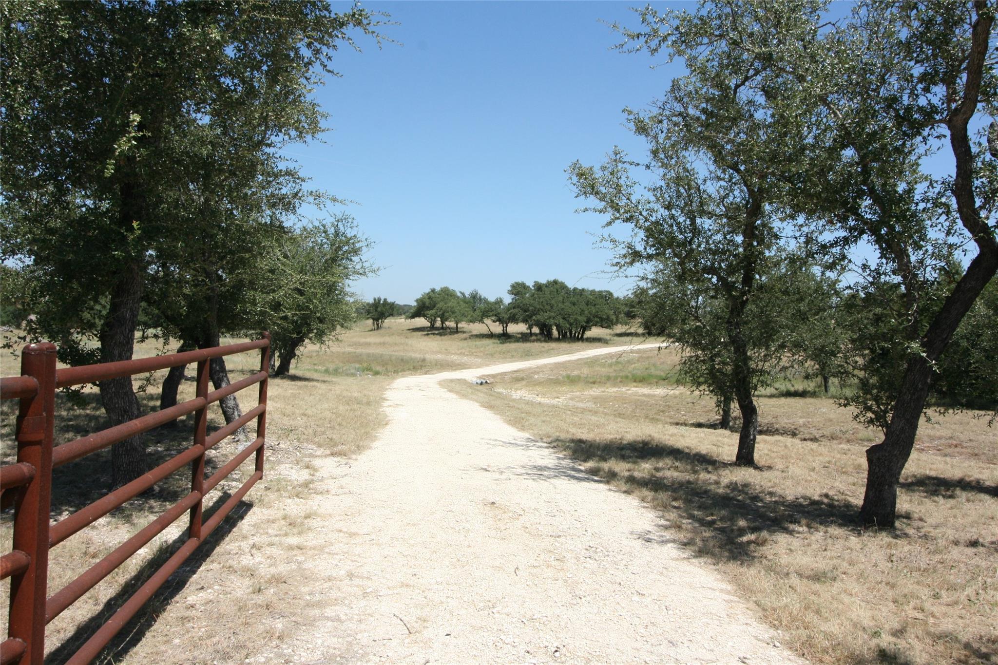 191 Pivot CIR