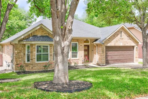 Photo of 3600 Rip Ford DR, Austin, TX 78732 (MLS # 3024965)