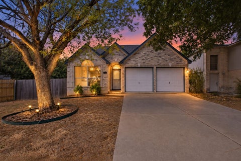 Photo of 1206 Garden Path DR, Round Rock, TX 78664 (MLS # 8670000)