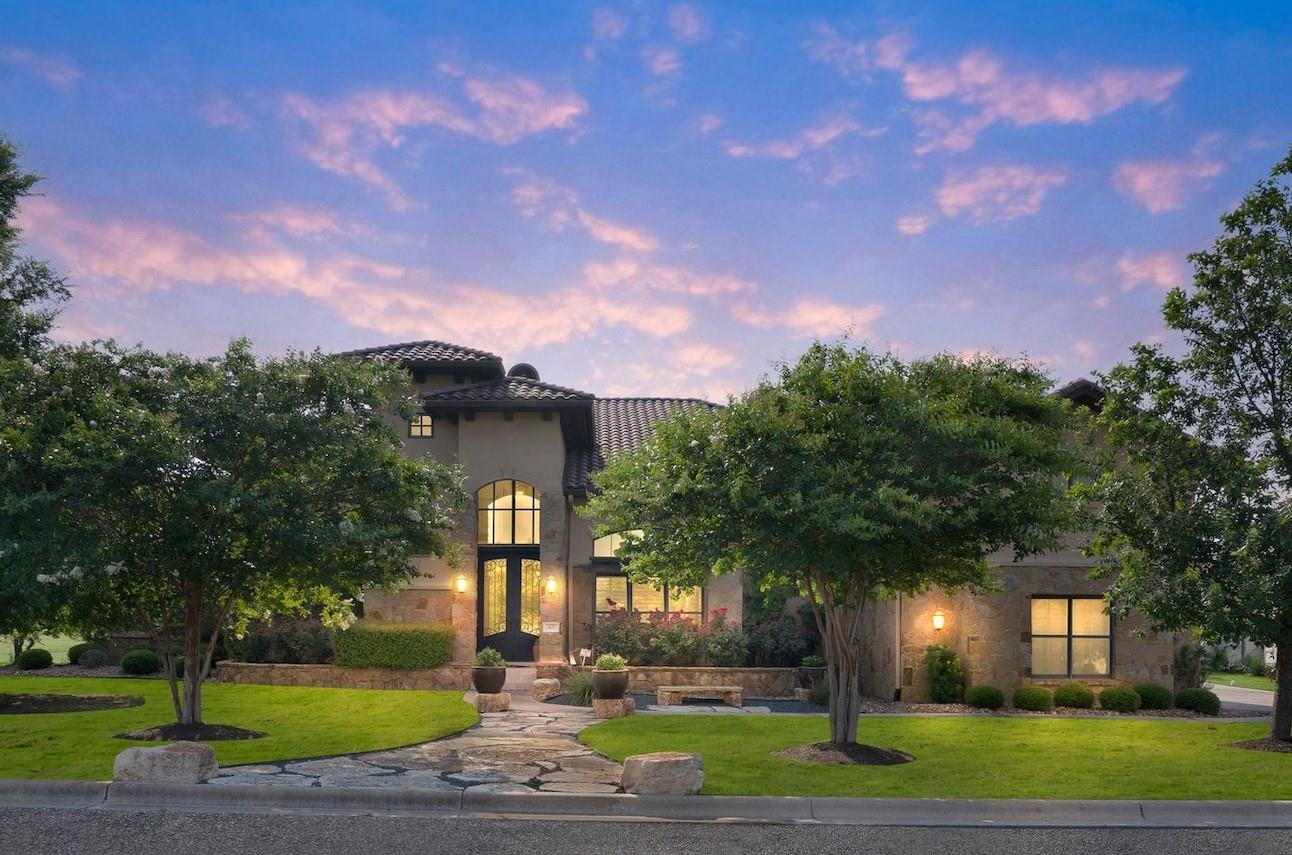 307 Goodnight DR
