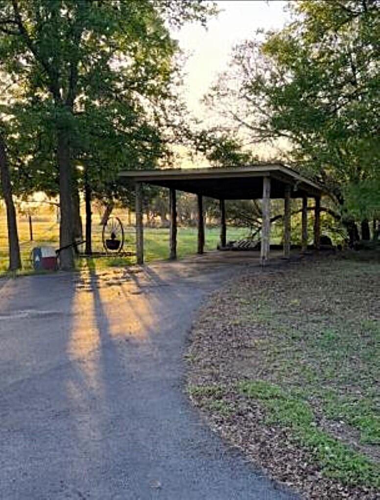 425 Willow Springs RD
