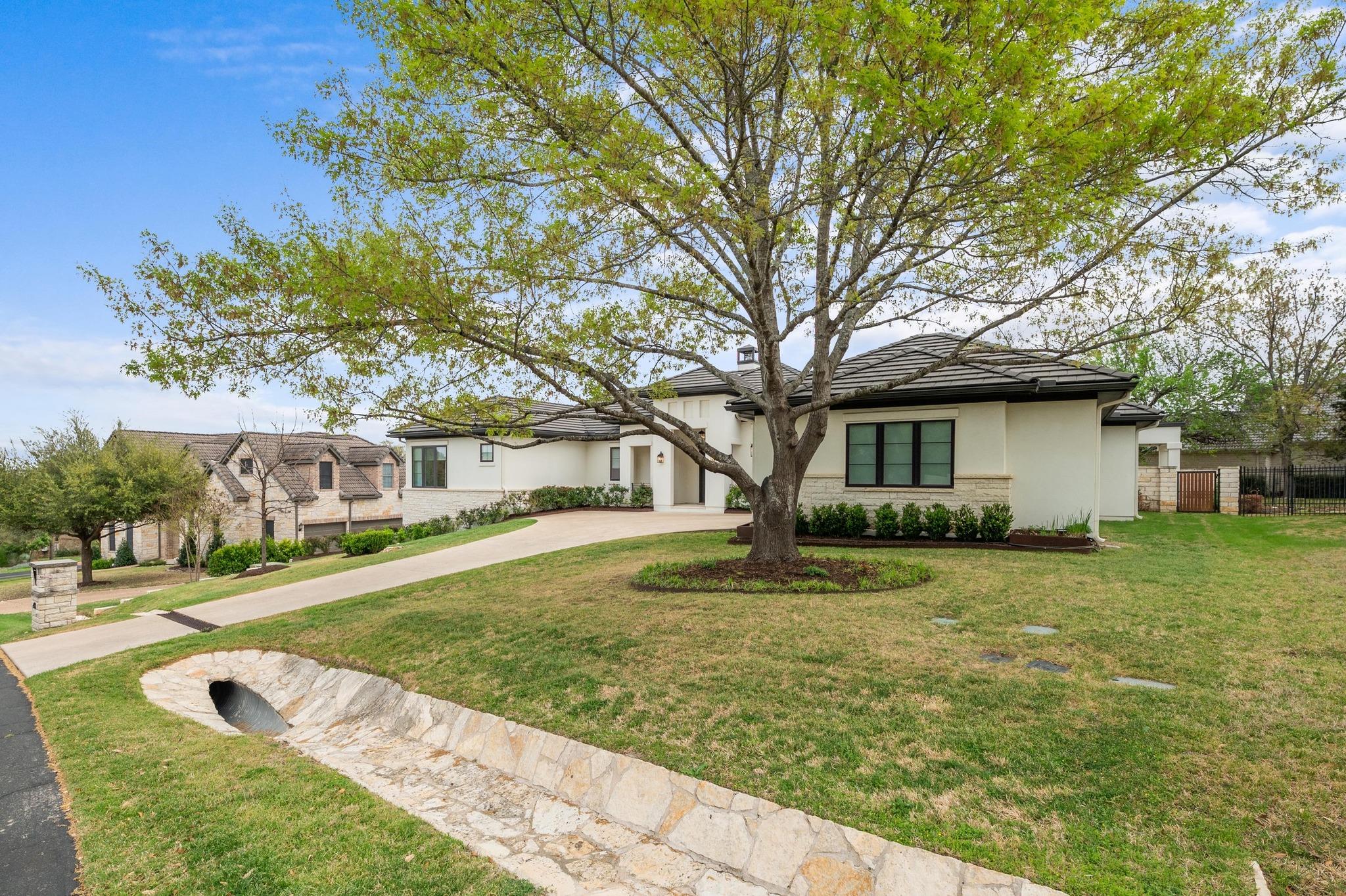 60 Autumn Oaks DR