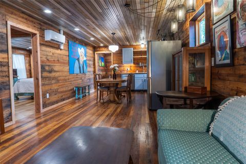 Tiny photo for 1148 Gunter ST #A & B, Austin, TX 78721 (MLS # 8903462)