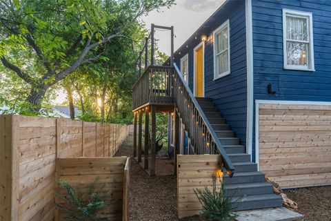 Tiny photo for 1148 Gunter ST #A & B, Austin, TX 78721 (MLS # 8903462)