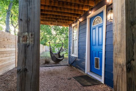 Tiny photo for 1148 Gunter ST #A & B, Austin, TX 78721 (MLS # 8903462)
