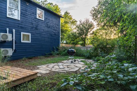Tiny photo for 1148 Gunter ST #A & B, Austin, TX 78721 (MLS # 8903462)