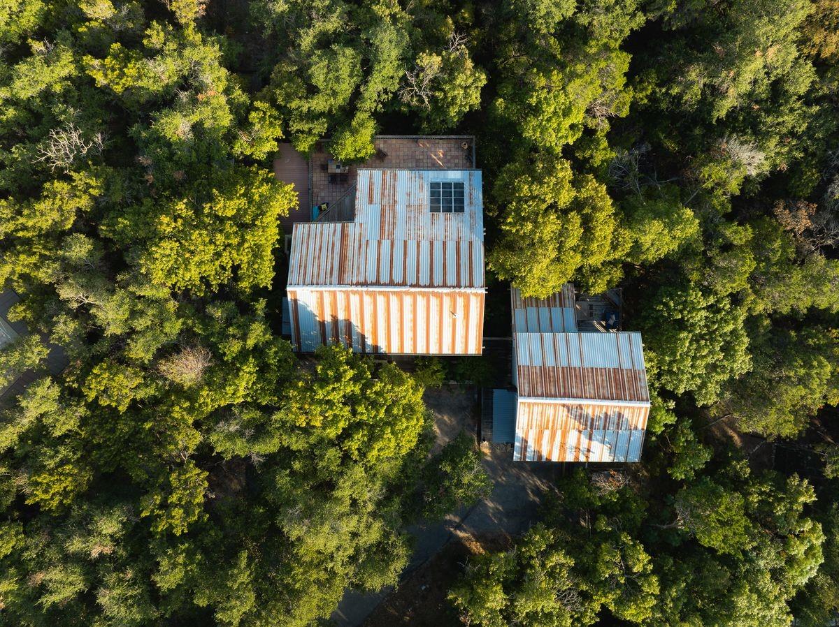 620 Rocky Ledge RD
