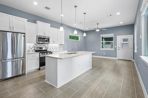 Tiny photo for 1003 Valdez ST #2, Austin, TX 78741 (MLS # 3002546)