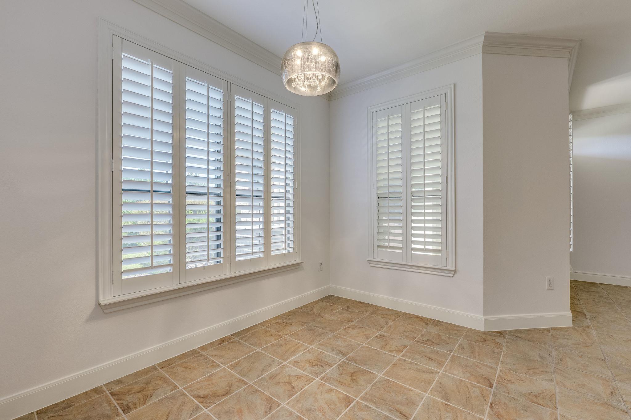 7701 Rialto BLVD 1116