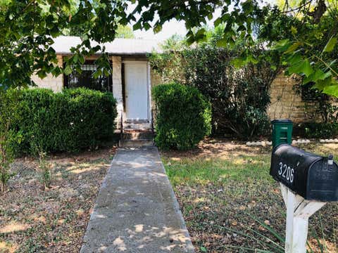 Photo of 3206 Lyons RD, Austin, TX 78702 (MLS # 2179371)