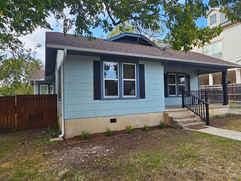 624 S Austin ST Seguin TX 78155