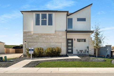 Photo of 17312 Monastrell LN, Pflugerville, TX 78664 (MLS # 1372107)