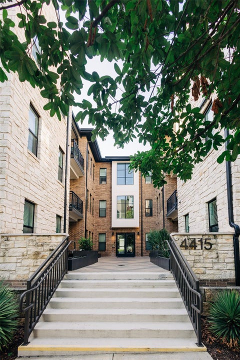 Photo of 4415 Jackson Ave #4306, Austin, TX 78731 (MLS # 8654418)