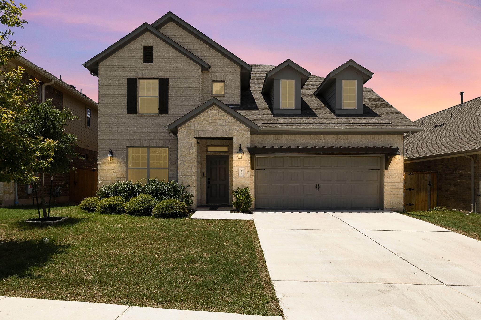 2433 Roaring River TRL