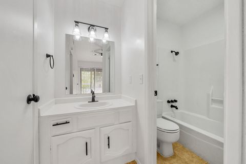 Tiny photo for 2410 Longview ST #D-301, Austin, TX 78705 (MLS # 9032772)