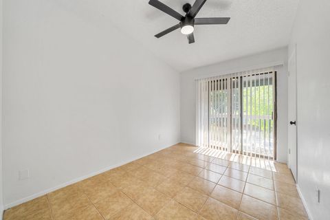 Tiny photo for 2410 Longview ST #D-301, Austin, TX 78705 (MLS # 9032772)