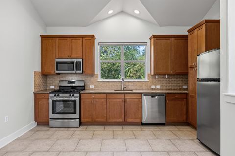 Tiny photo for 1601 Miriam Ave #315, Austin, TX 78702 (MLS # 3096854)