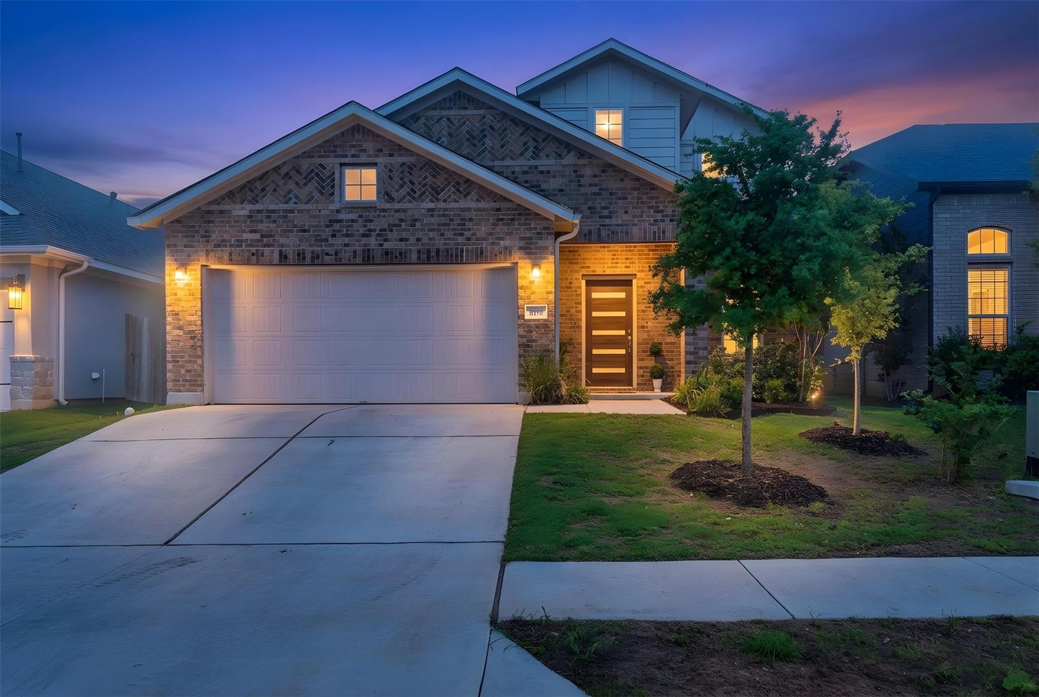 1121 Blue Oak BLVD