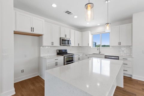 Tiny photo for 5315 La Crosse Ave #16, Austin, TX 78739 (MLS # 1509801)