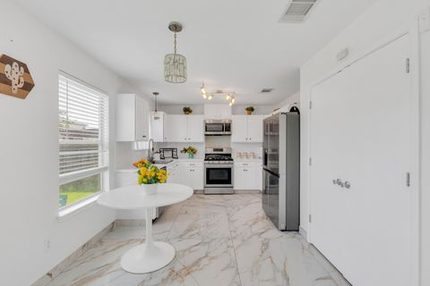 Tiny photo for 18400 Sun Haven CV, Elgin, TX 78621 (MLS # 1692171)