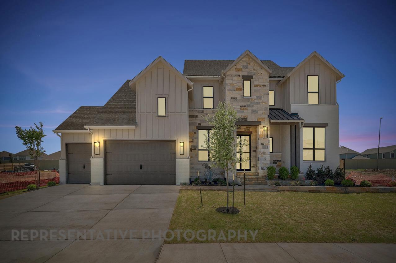1104 Twisted Tarpley LN