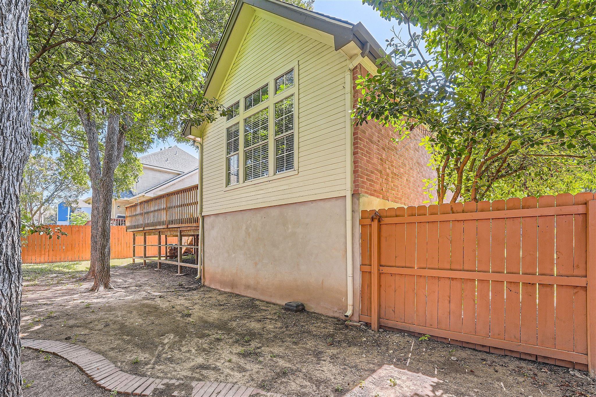 Georgetown, Texas 78626, United States, 3 Bedrooms Bedrooms, ,2 BathroomsBathrooms,Residential,Pending,53129