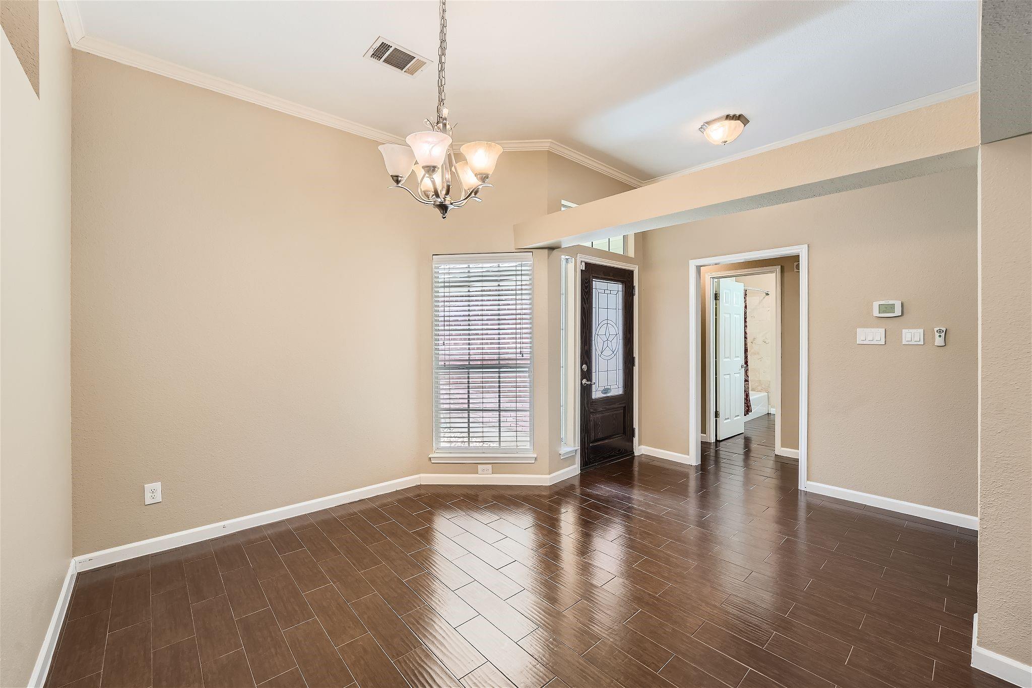 Georgetown, Texas 78626, United States, 3 Bedrooms Bedrooms, ,2 BathroomsBathrooms,Residential,Pending,53129