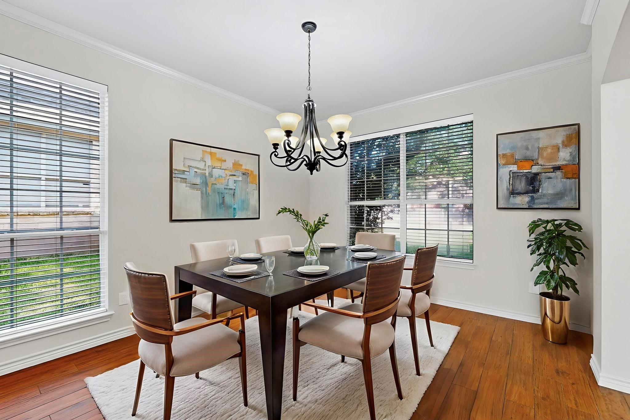 1532 Homewood CIR