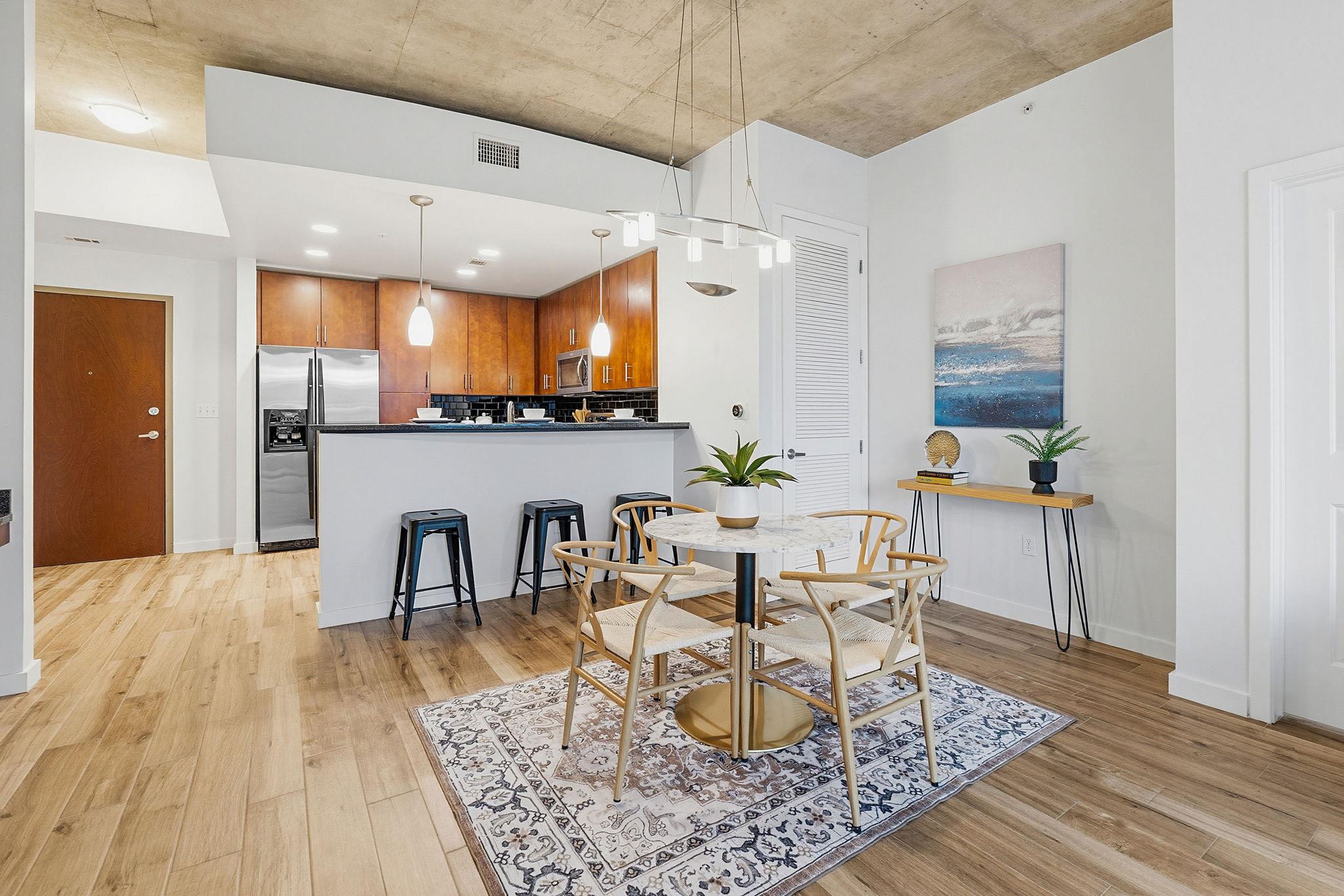 360 Nueces ST 1505