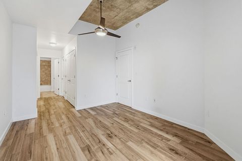 Tiny photo for 360 Nueces ST #1505, Austin, TX 78701 (MLS # 3623224)