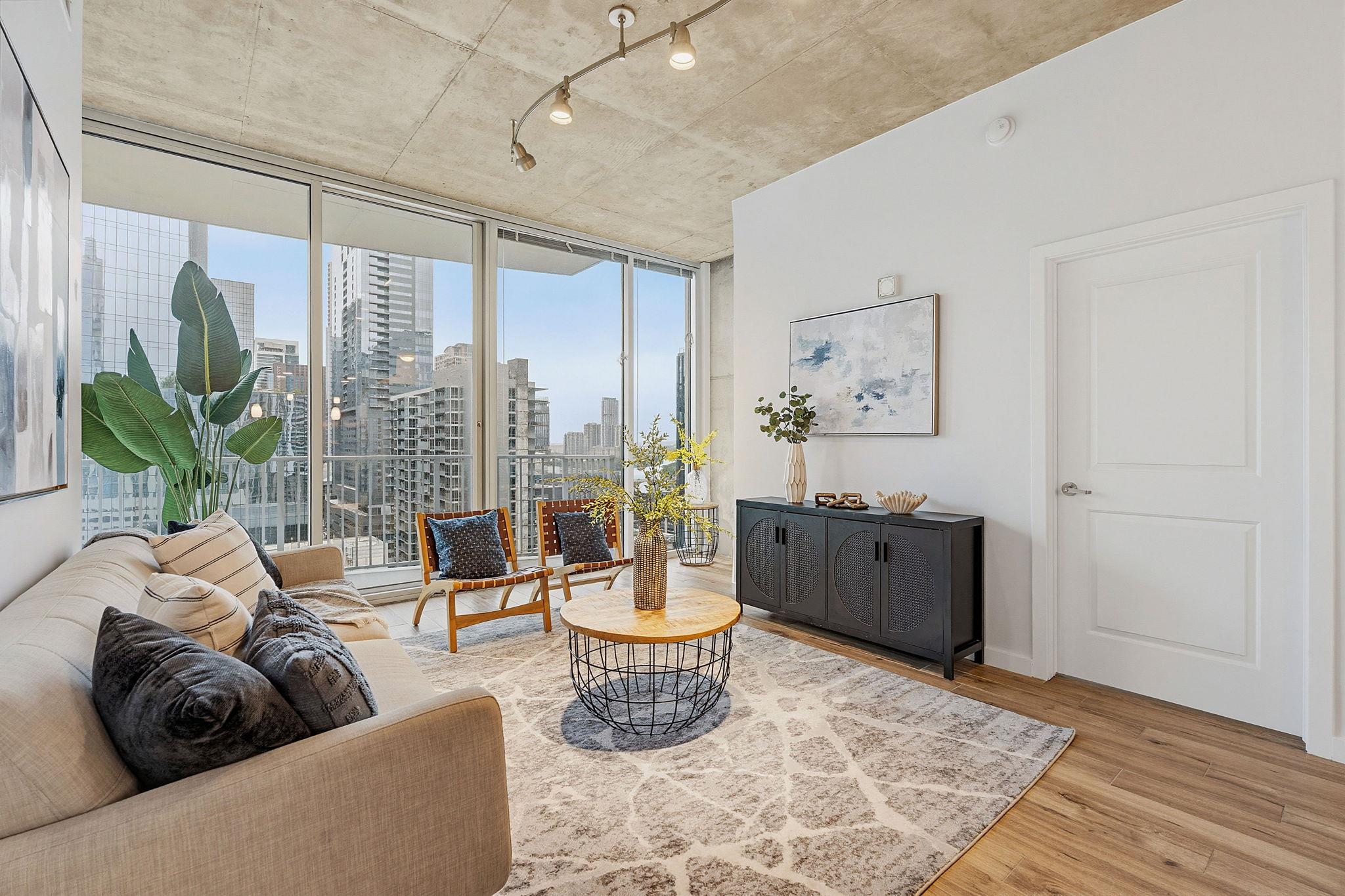360 Nueces ST 1505