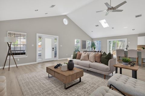 Photo of 411 W Live Oak ST, Austin, TX 78704 (MLS # 4706669)