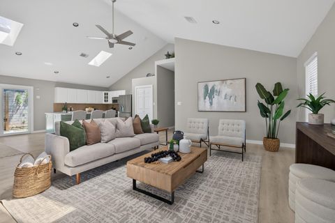 Photo of 411 W Live Oak ST, Austin, TX 78704 (MLS # 4706669)