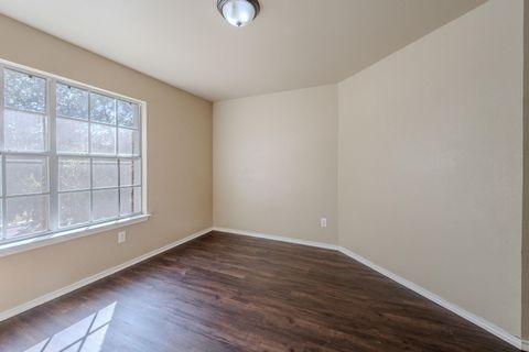 Tiny photo for 1114 Black Locust DR, Pflugerville, TX 78660 (MLS # 6556127)