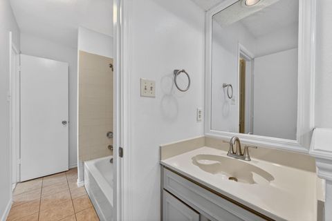 Tiny photo for 512 Eberhart LN #203, Austin, TX 78745 (MLS # 8215542)