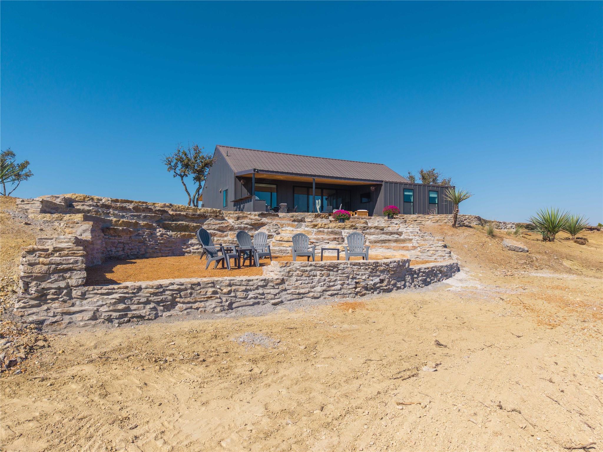 2101 CR 264 RD