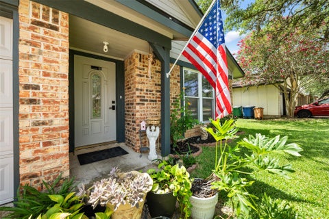 Tiny photo for 7805 Wakefield DR, Austin, TX 78749 (MLS # 8512211)