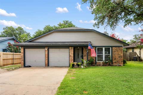 Photo of 7805 Wakefield DR, Austin, TX 78749 (MLS # 8512211)