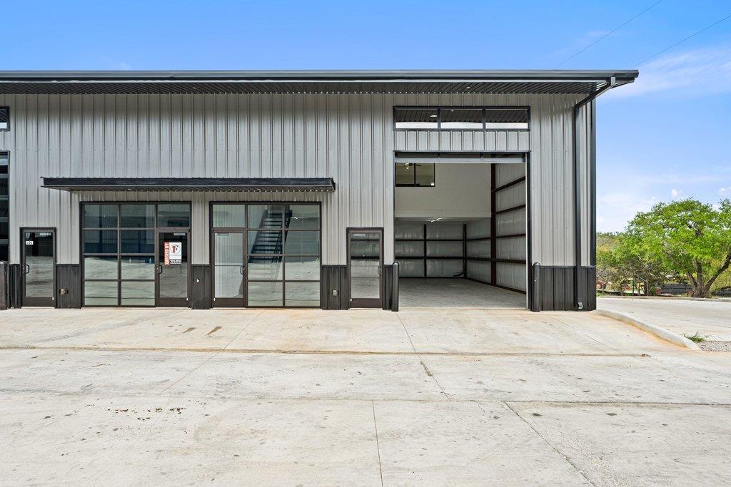 451 Farrell RD 101