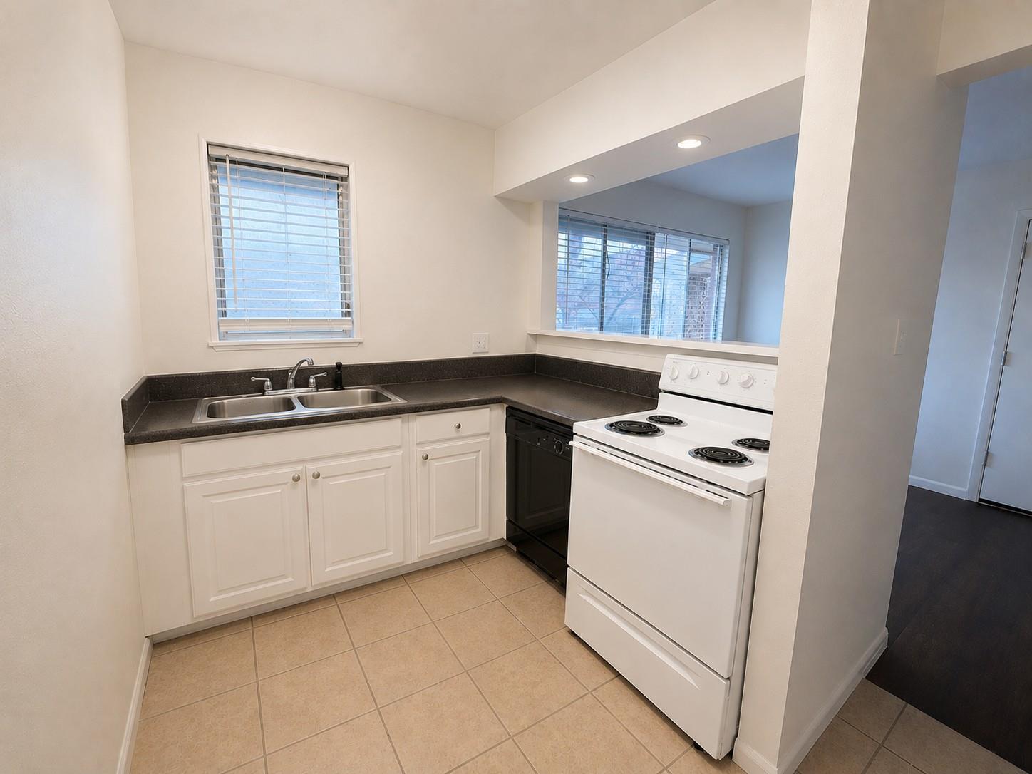3304 Red River ST 106
