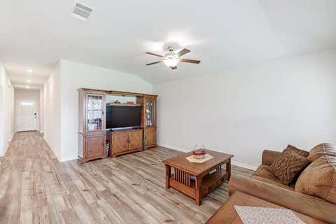 Tiny photo for 17621 Fairbridge LN, Manor, TX 78653 (MLS # 1876503)