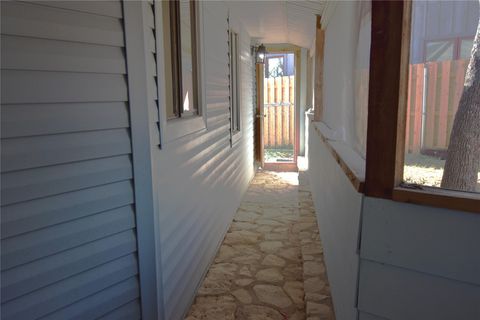 Tiny photo for 609 Nomad DR, Spicewood, TX 78669 (MLS # 5958067)