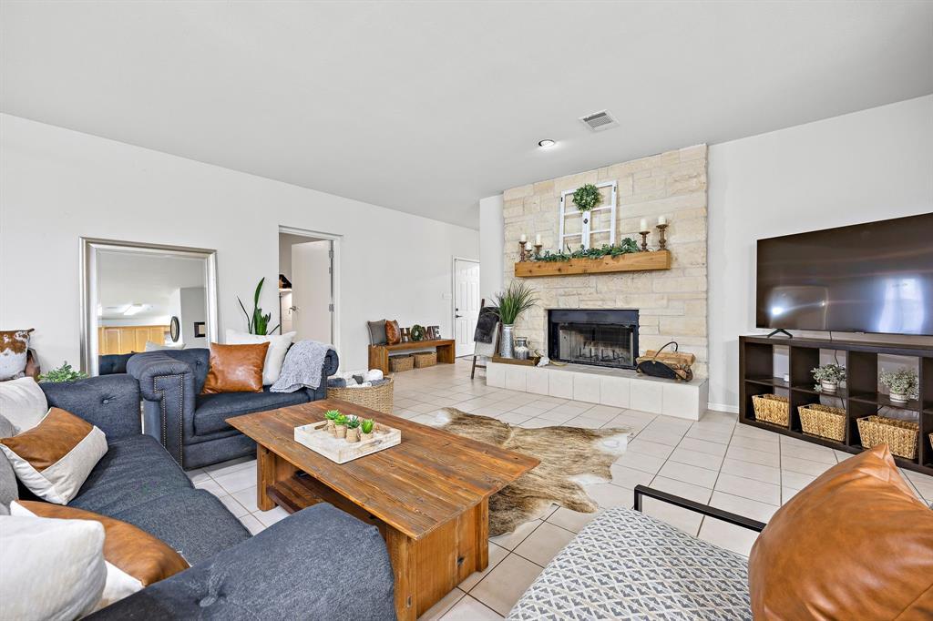100 County Road 204